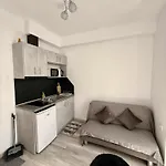 Sky וארנה